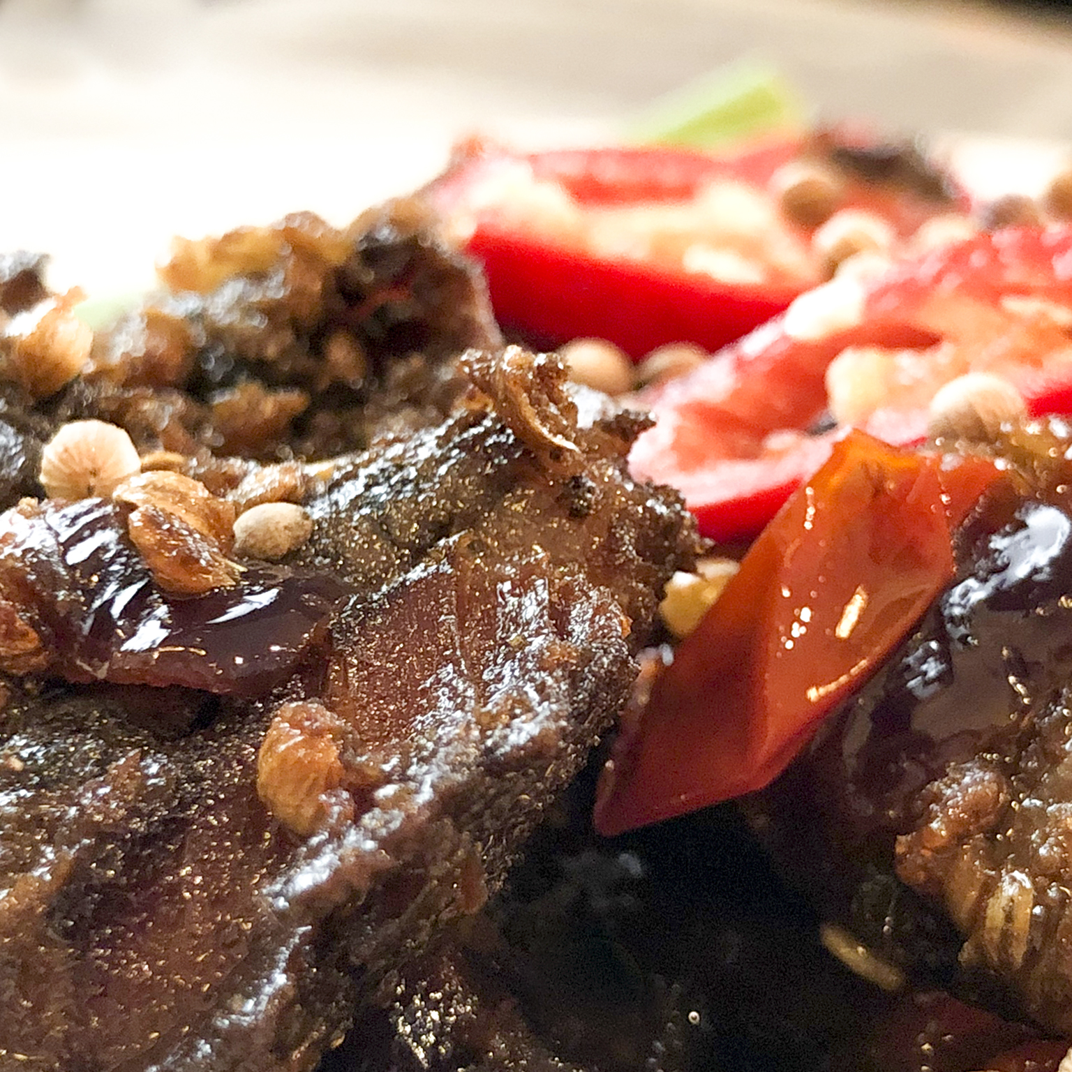 Empal: traditioneel gerecht van gestoofd en gefrituurd rundvlees